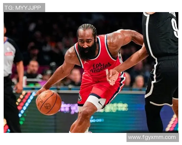 快船与湖人激战回顾收据揭示比赛精彩瞬间与球员表现